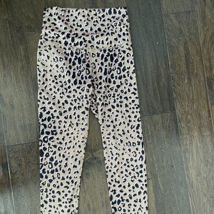 Champion Cheetah Leggings LIKE NEW